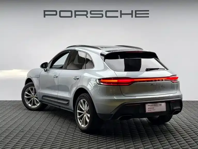 Porsche Macan — фото 6