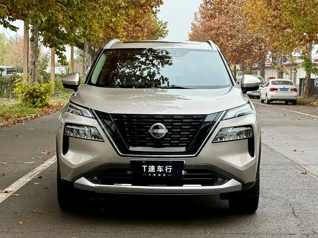 Nissan X-Trail — фото 2