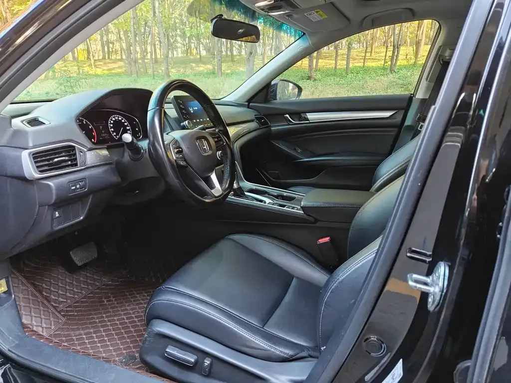 Honda Accord 2021 из CN, фото 8