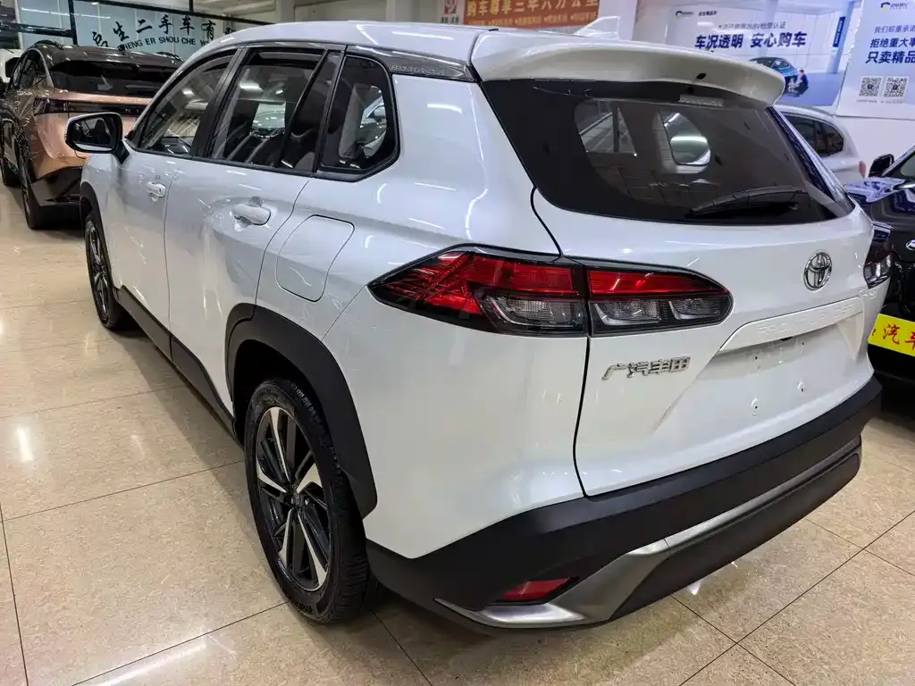 Toyota Frontlander 2022 из CN, фото 4