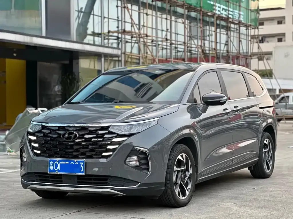 Hyundai Custo — фото 1