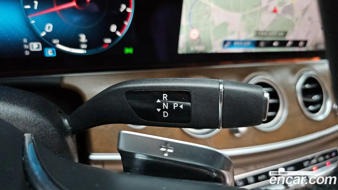 Mercedes-Benz E-Class 2022 из KR, фото 9