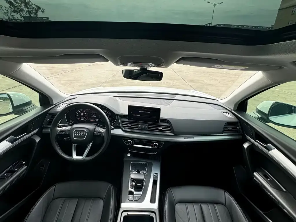 Audi Q5L 2021 из CN, фото 10
