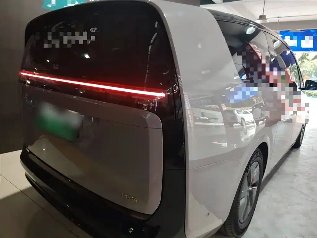 Li Auto MEGA 2024 из CN, фото 7