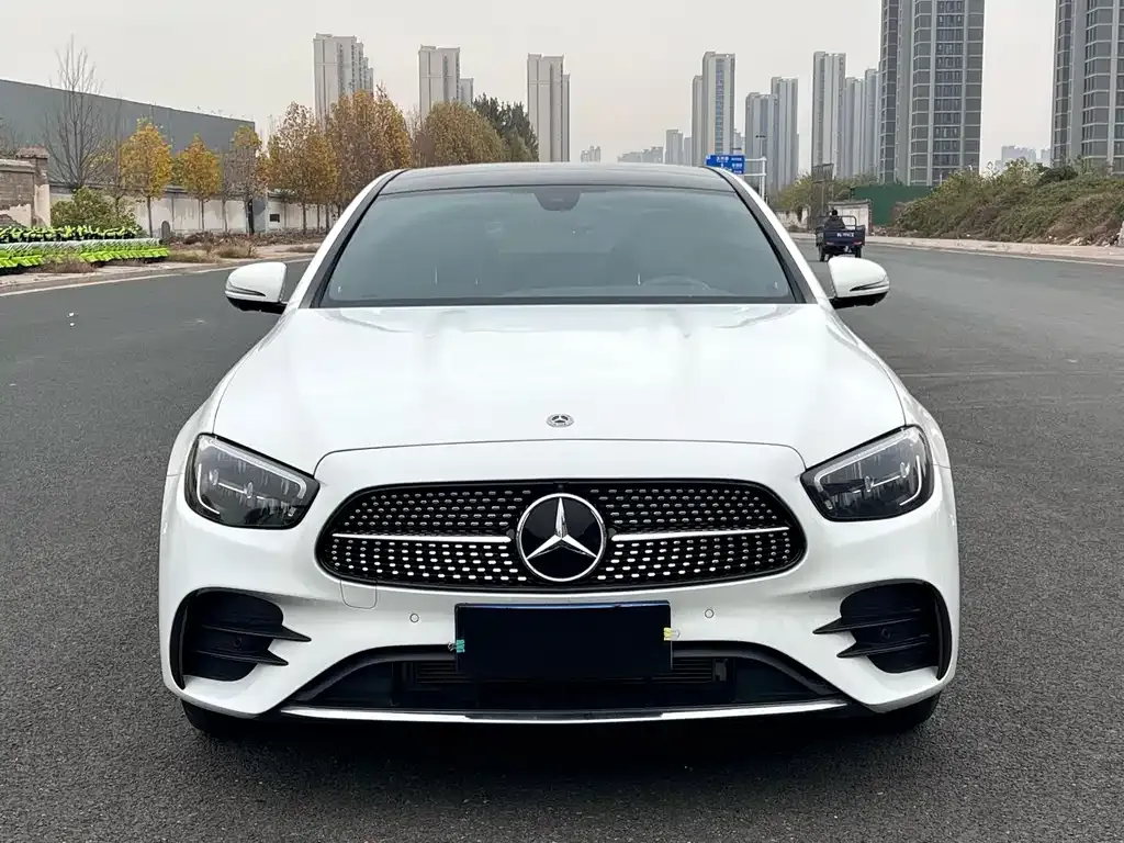 Mercedes-Benz E-Class 2023 из CN, фото 2