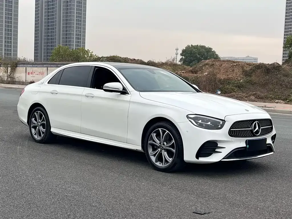Mercedes-Benz E-Class 2023 из CN, фото 3