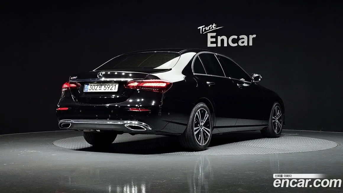 Mercedes-Benz E-Class 2021 из KR, фото 2