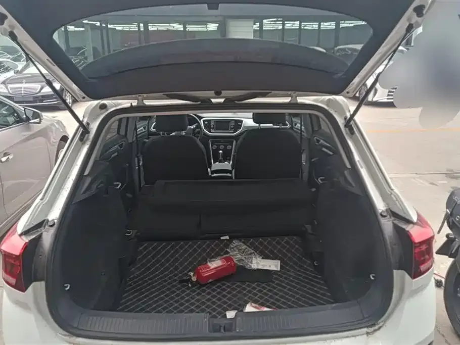 Volkswagen T-Roc 2021 из CN, фото 4