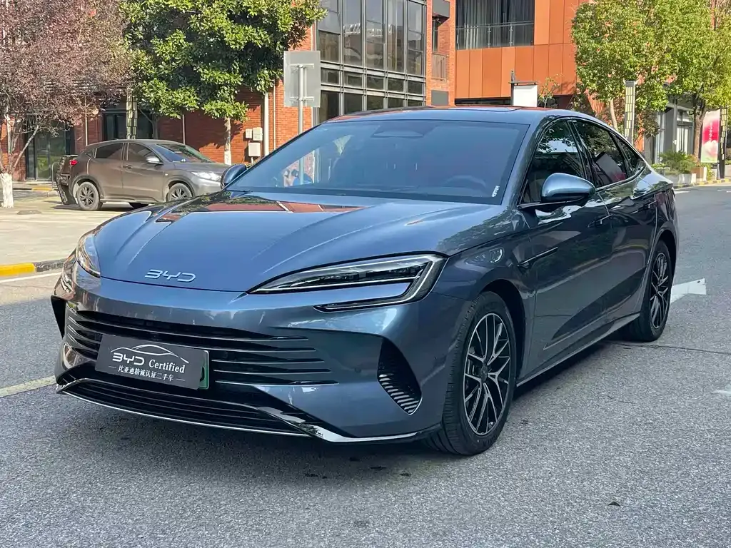 BYD Seal 07 DM-i 2025 из CN, фото 1