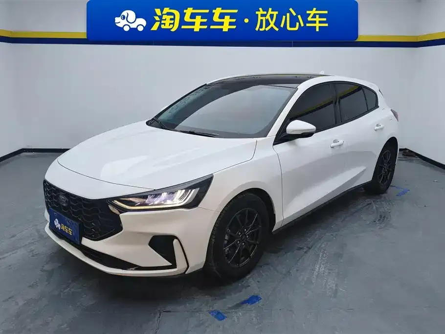 Ford Focus 2022 из CN, фото 1