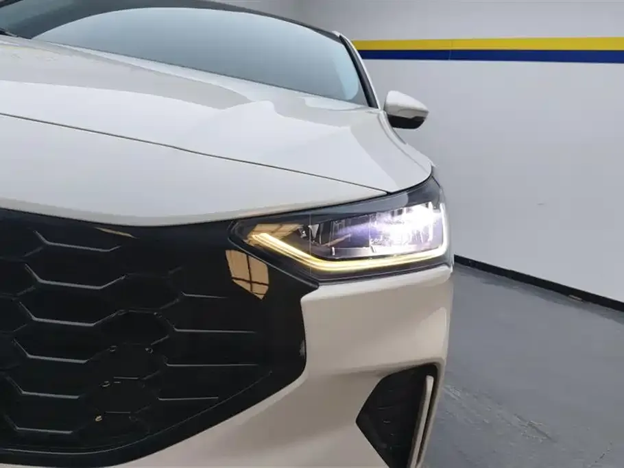 Ford Focus 2022 из CN, фото 5