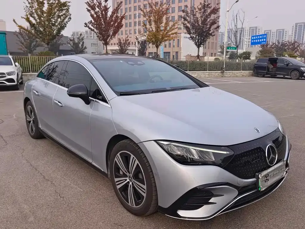 Mercedes-Benz EQE 2023 из CN, фото 2