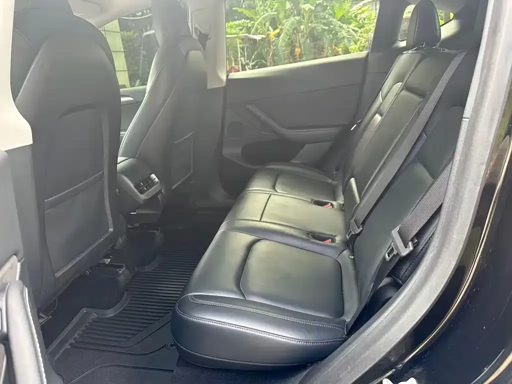 Tesla Model Y 2022 из CN, фото 6