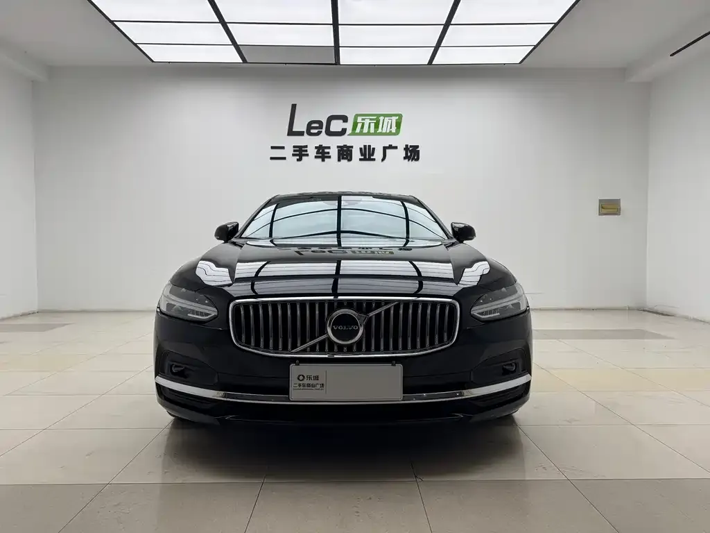 Volvo S90 2021 из CN, фото 2