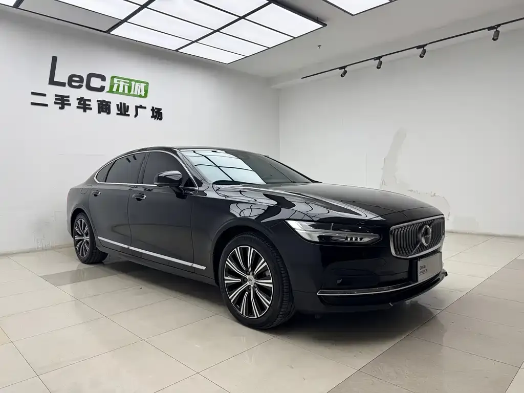 Volvo S90 2021 из CN, фото 3