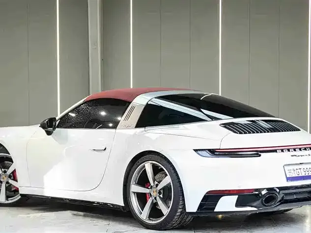 Porsche 911 2024 из CN, фото 4