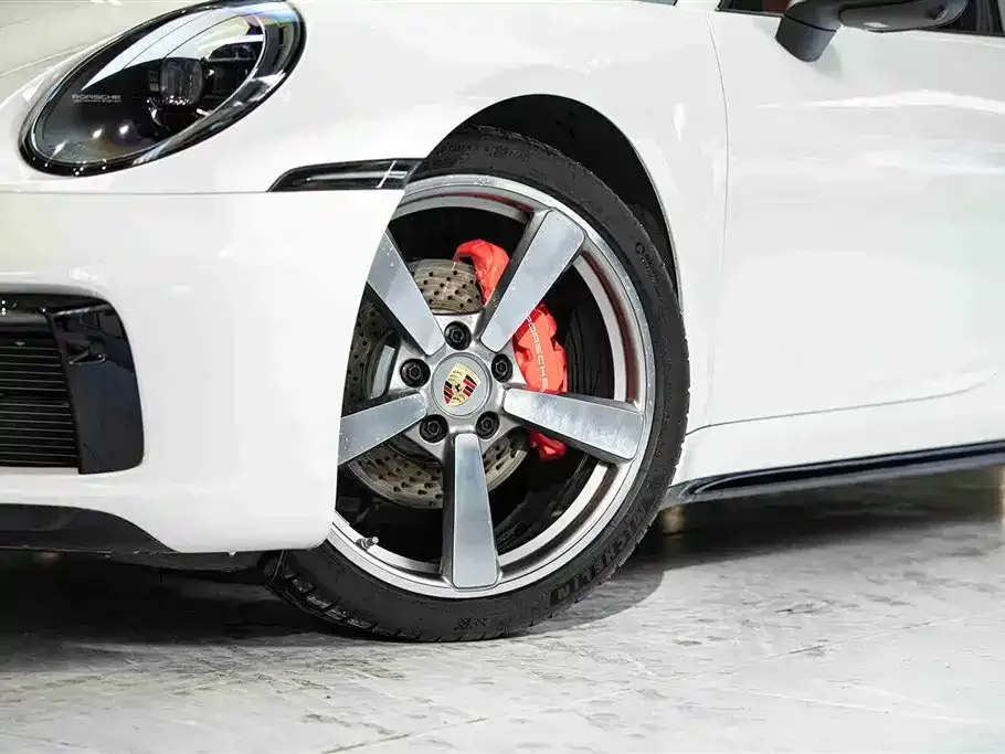 Porsche 911 2024 из CN, фото 5