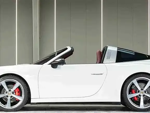 Porsche 911 2024 из CN, фото 6