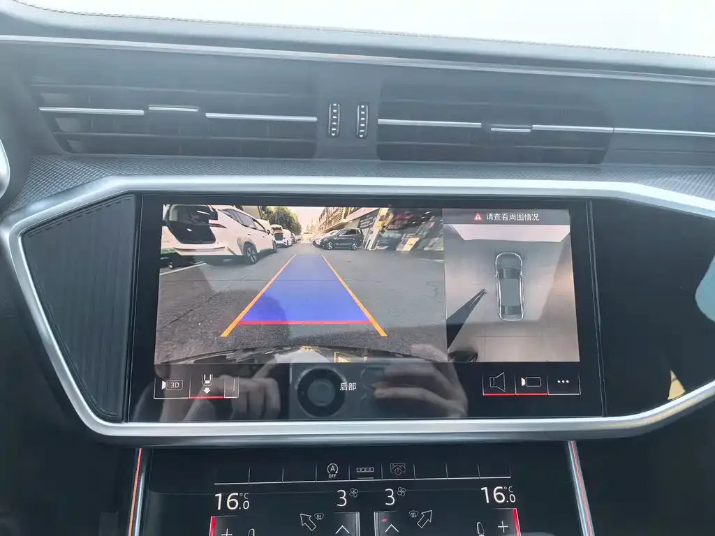 Audi A6L 2024 из CN, фото 10