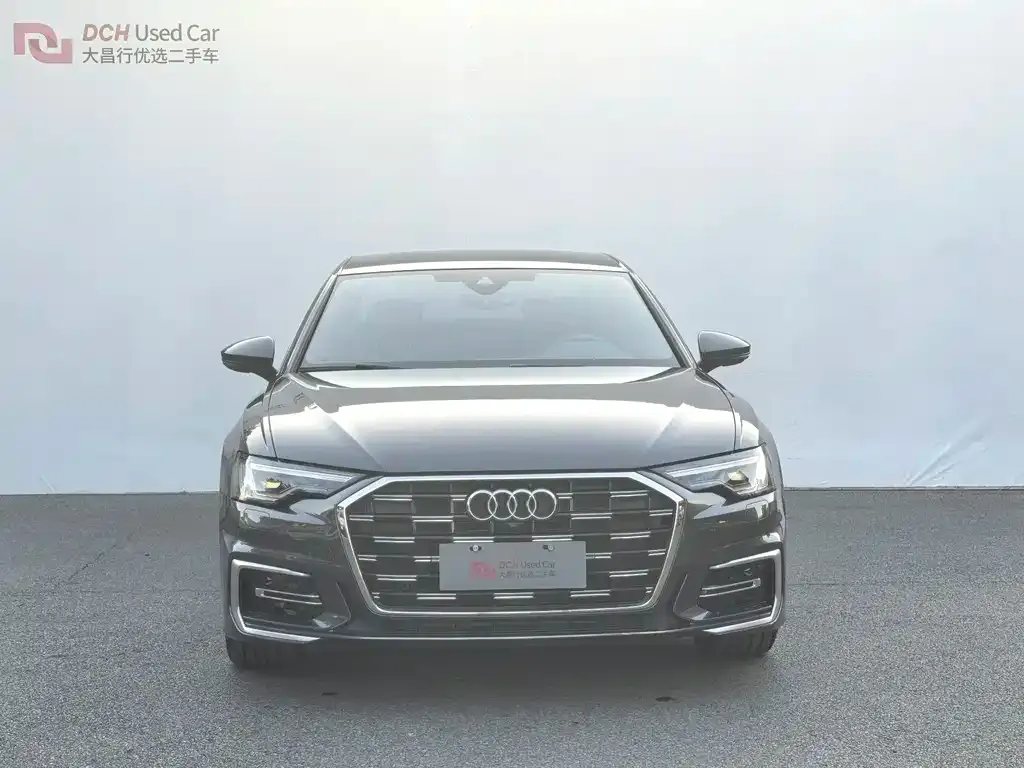 Audi A6L 2024 из CN, фото 2
