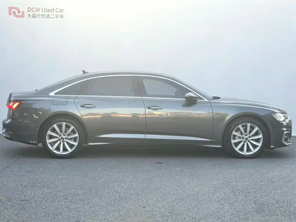 Audi A6L 2024 из CN, фото 4