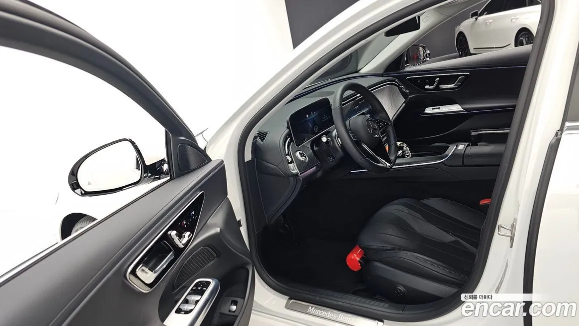 Mercedes-Benz E-Class 2025 из KR, фото 10