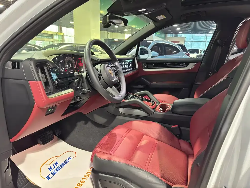 Porsche Cayenne 2025 из CN, фото 4