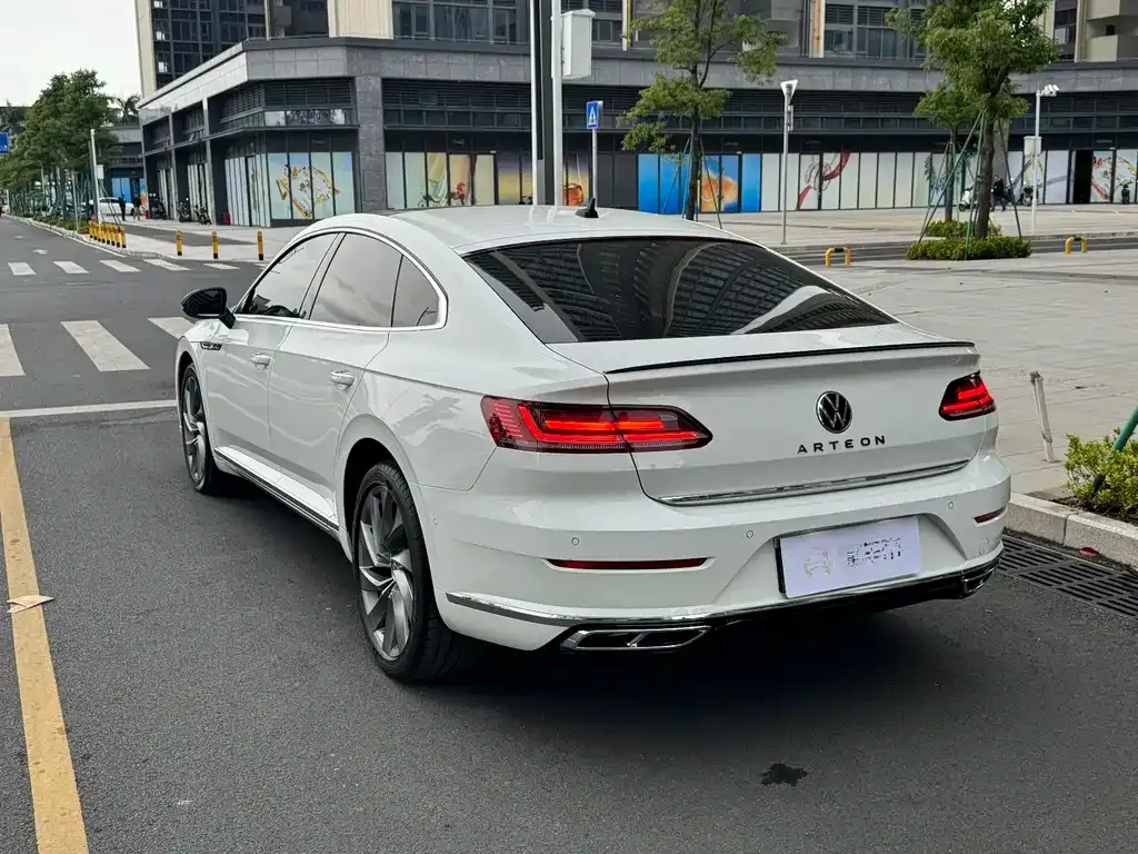 Volkswagen CC — фото 4