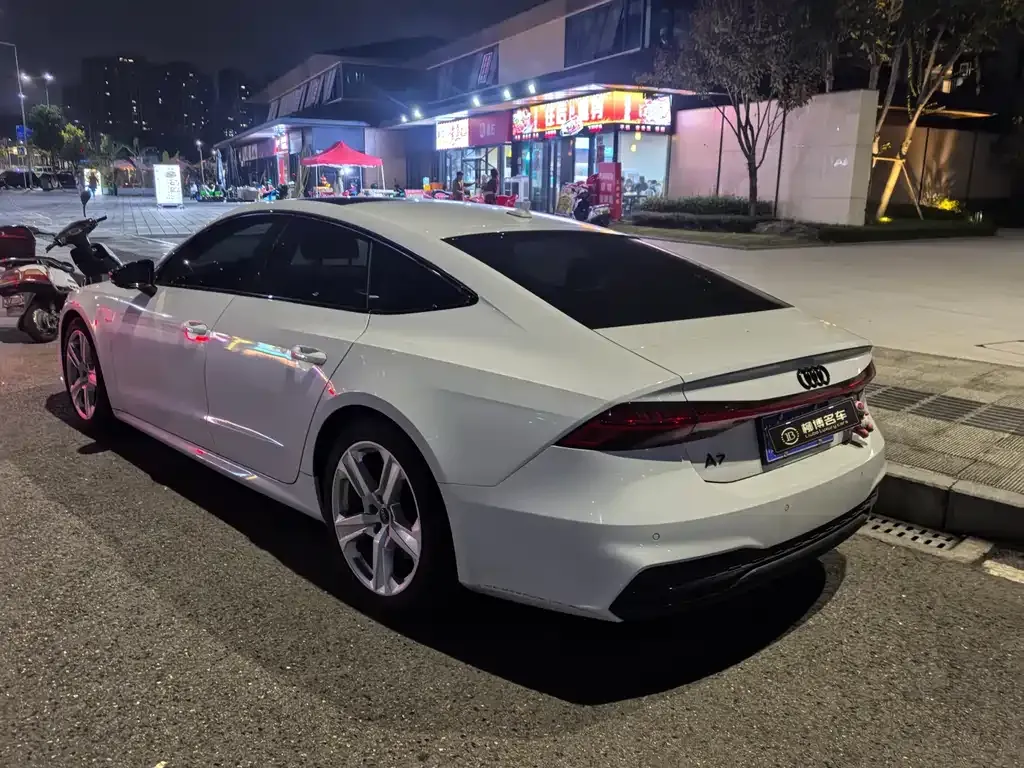 Audi A7 — фото 3