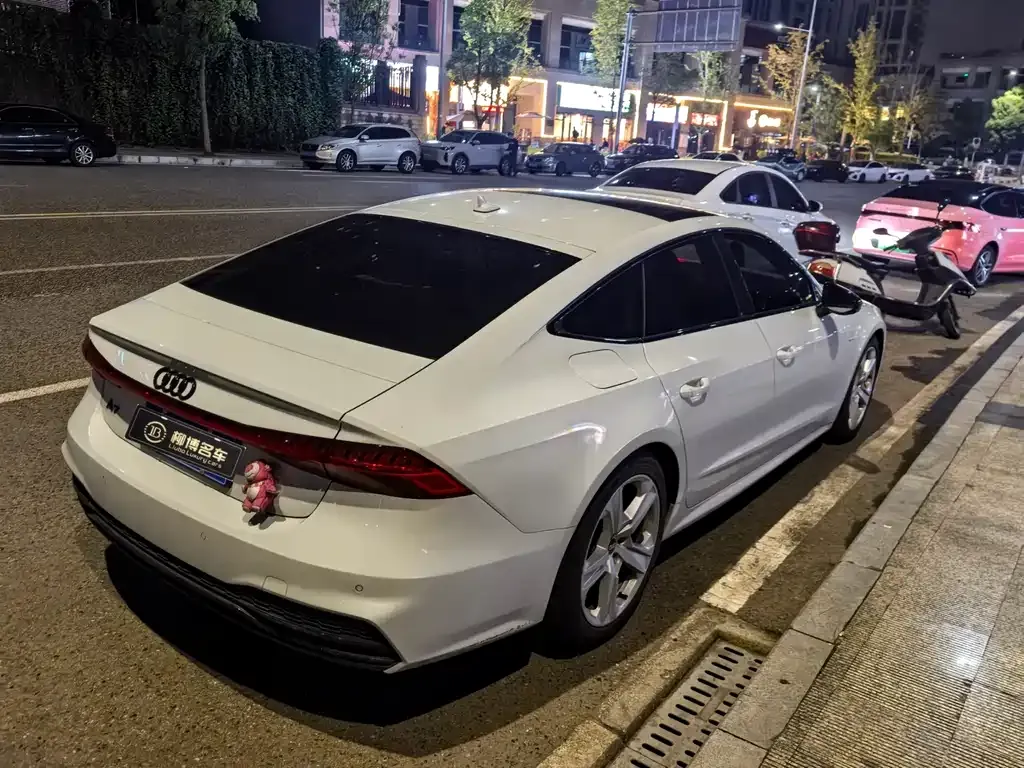 Audi A7 — фото 4