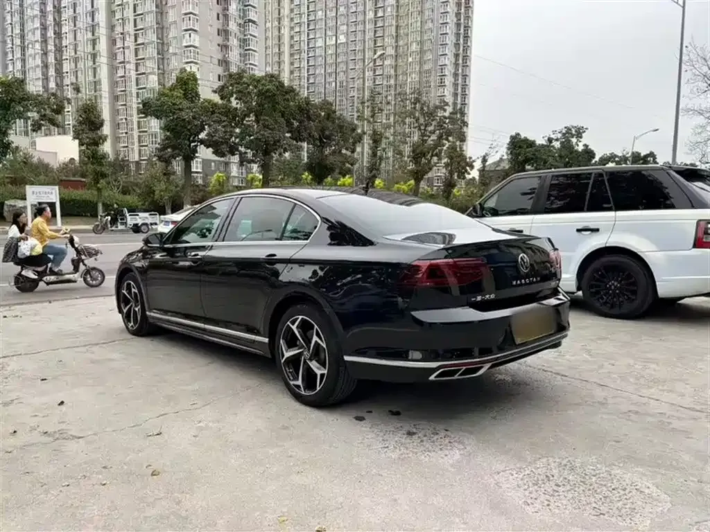Volkswagen Magotan 2023 из CN, фото 8