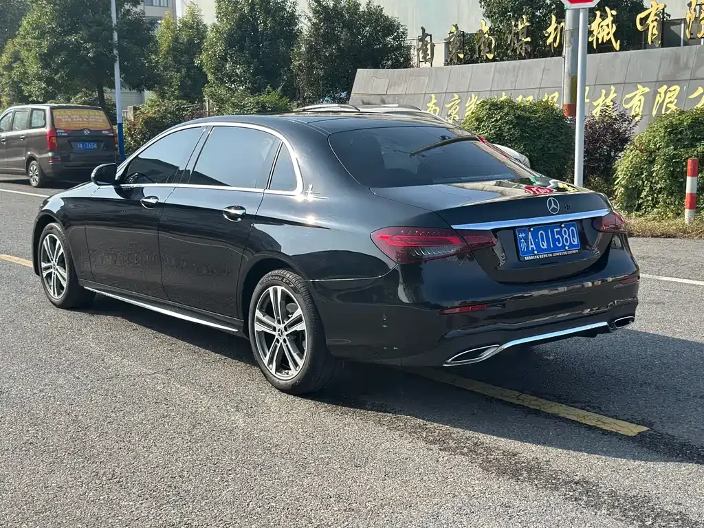 Mercedes-Benz E-Class 2022 из CN, фото 7