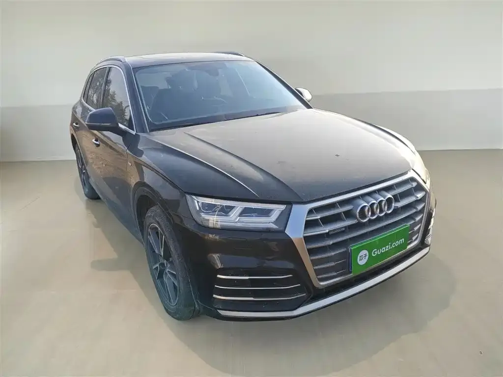 Audi Q5L 2021 из CN, фото 4