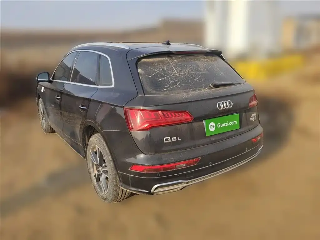 Audi Q5L 2021 из CN, фото 5