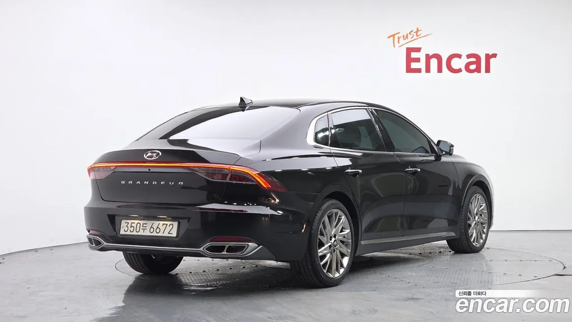 Hyundai Grandeur 2022 из KR, фото 2