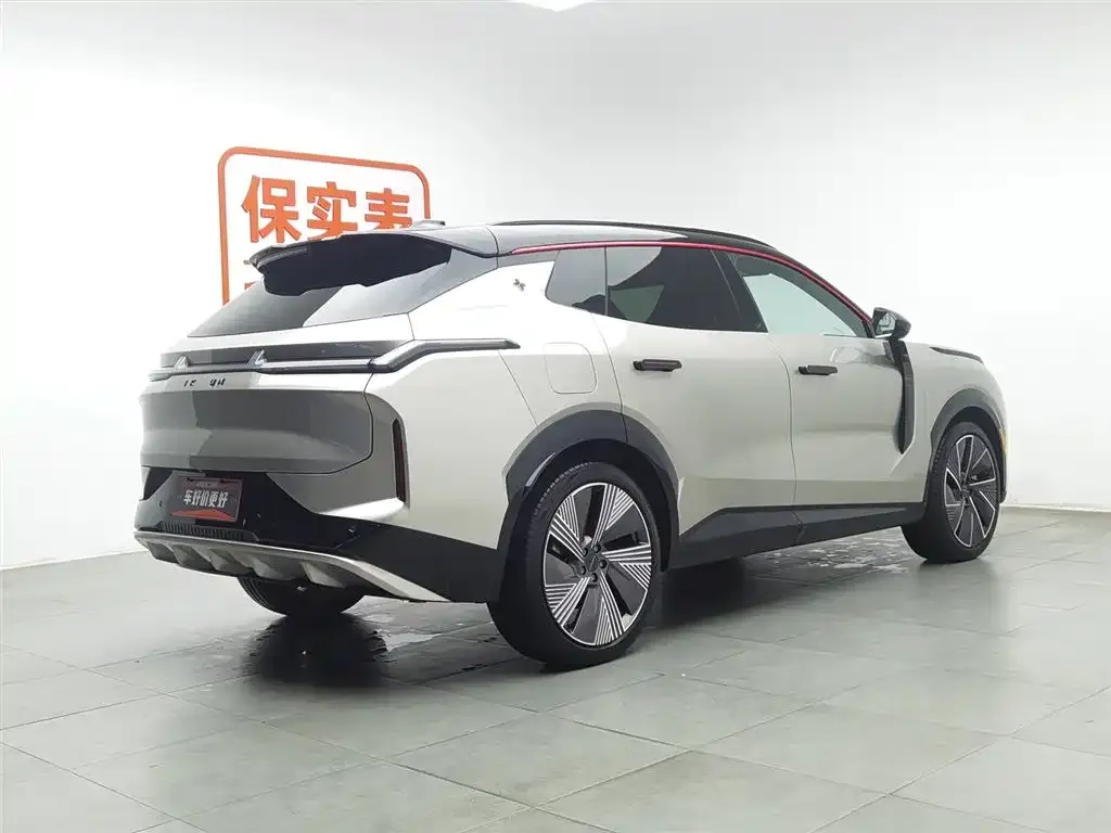 Lynk & Co 08 EM-P 2023 из CN, фото 2