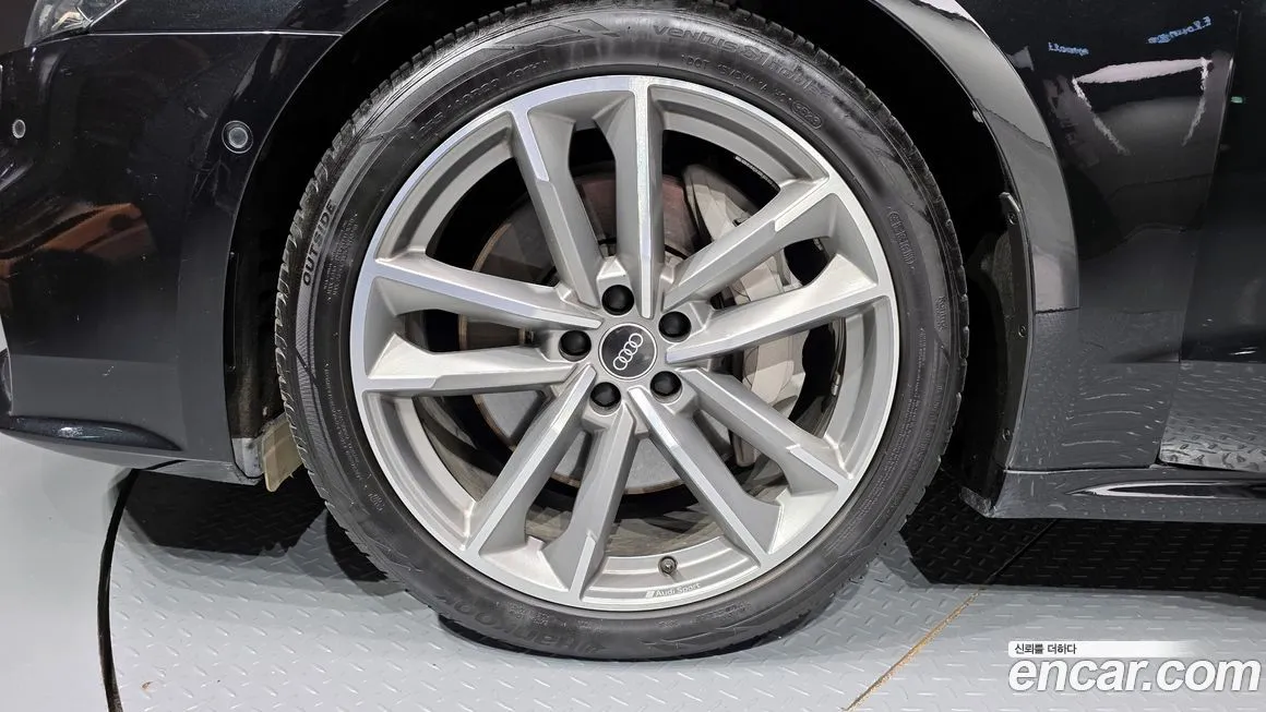 Audi A7 2021 из KR, фото 5