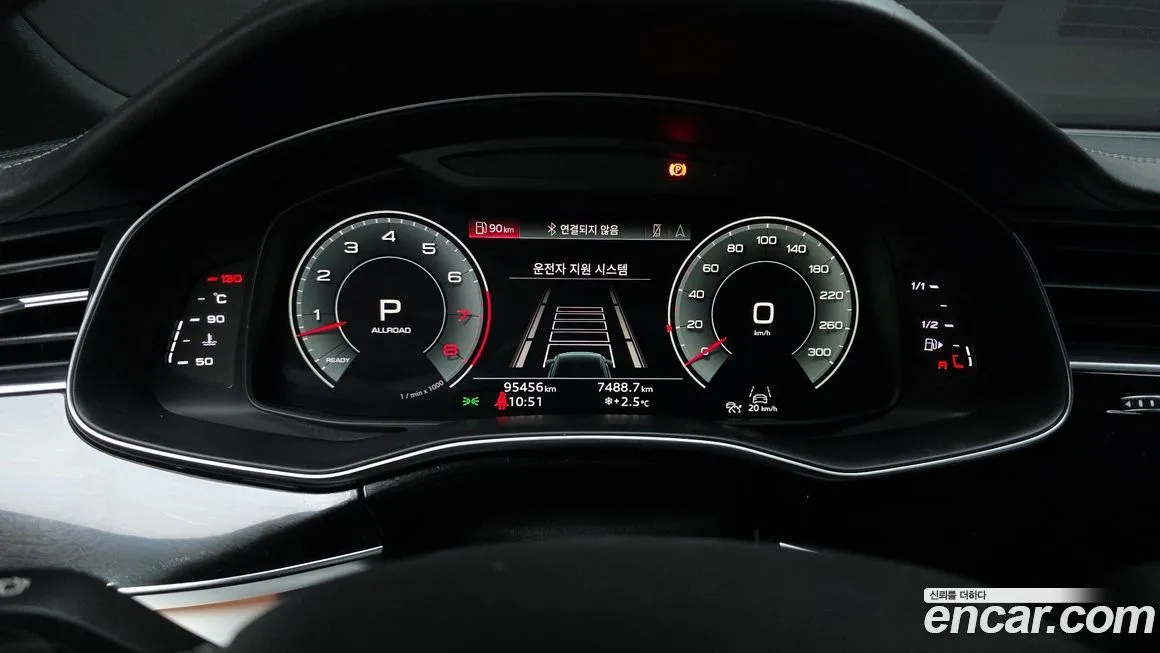 Audi Q8 2022 из KR, фото 8