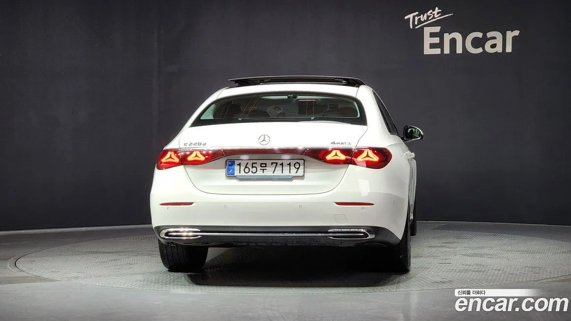 Mercedes-Benz E-Class 2024 из KR, фото 4