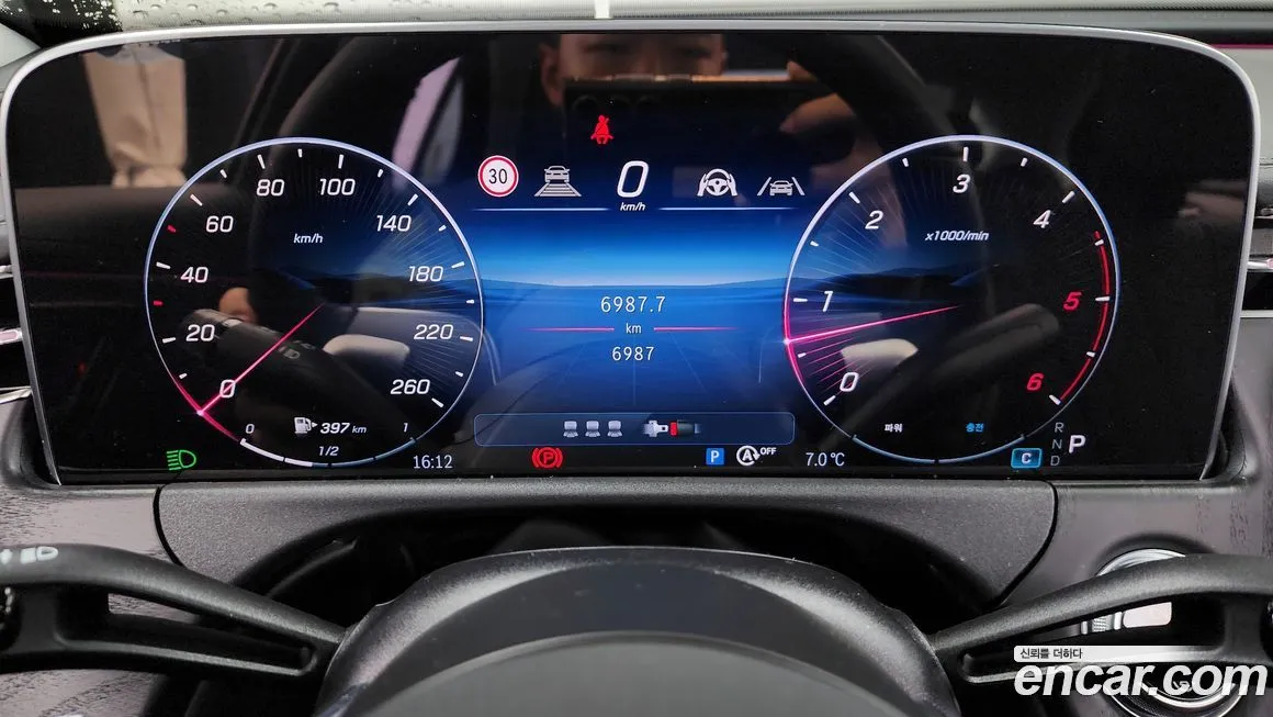 Mercedes-Benz E-Class 2024 из KR, фото 8
