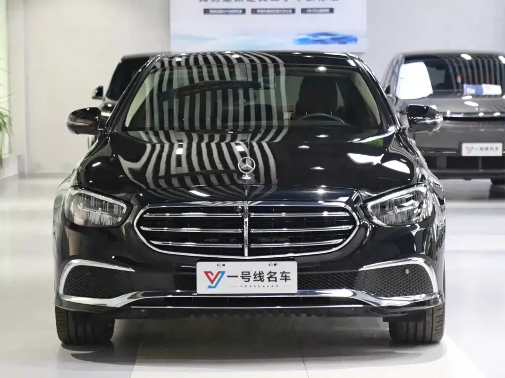 Mercedes-Benz E-Class 2023 из CN, фото 2