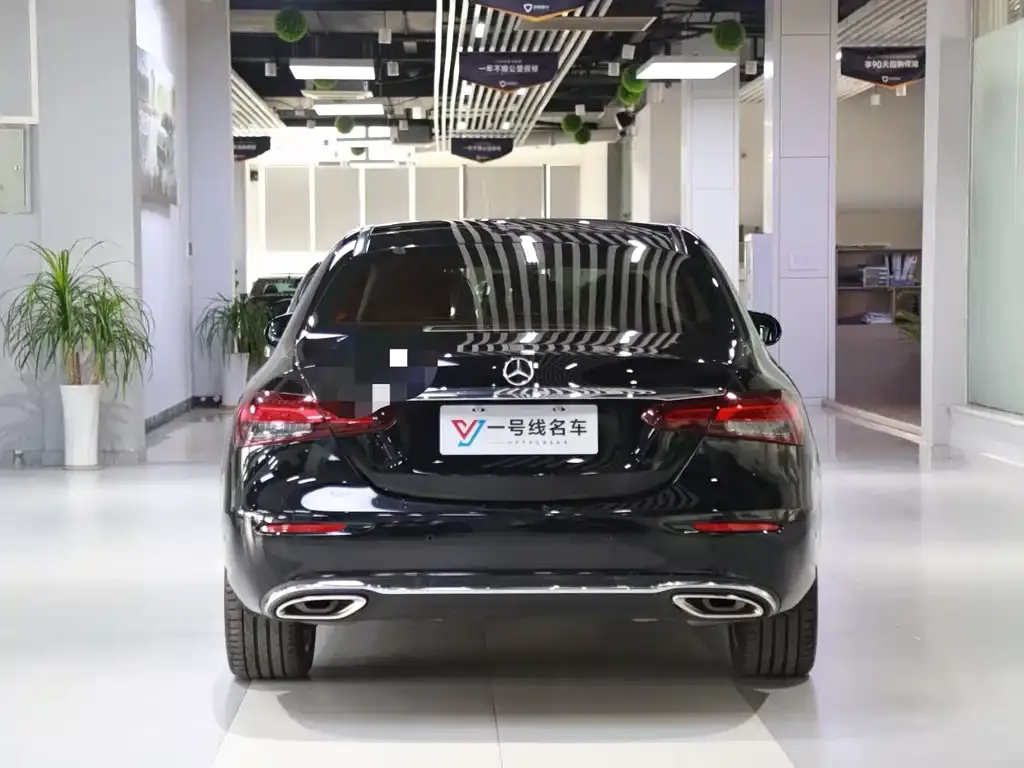 Mercedes-Benz E-Class 2023 из CN, фото 5