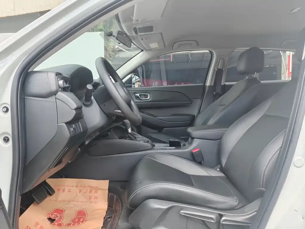 Honda Vezel 2023 из CN, фото 6