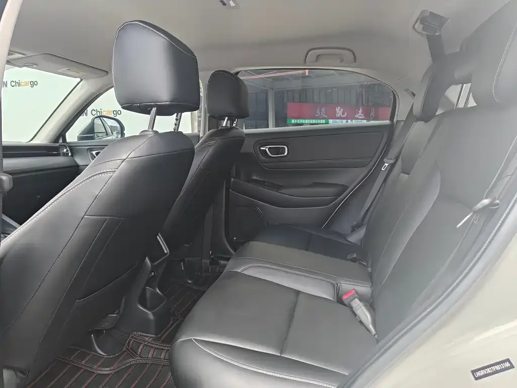 Honda Vezel 2023 из CN, фото 7