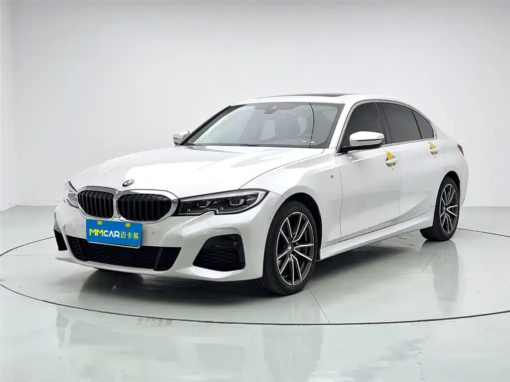 BMW 3 Series 2022 из CN, фото 1