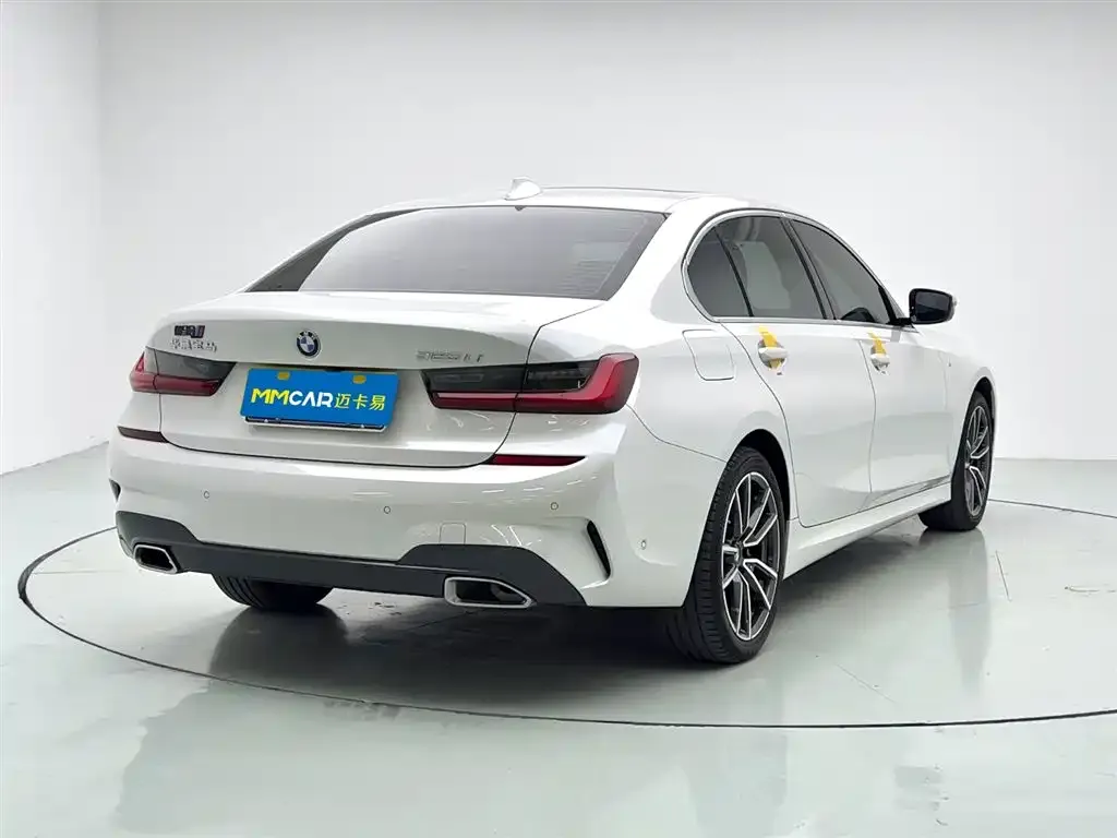 BMW 3 Series 2022 из CN, фото 6