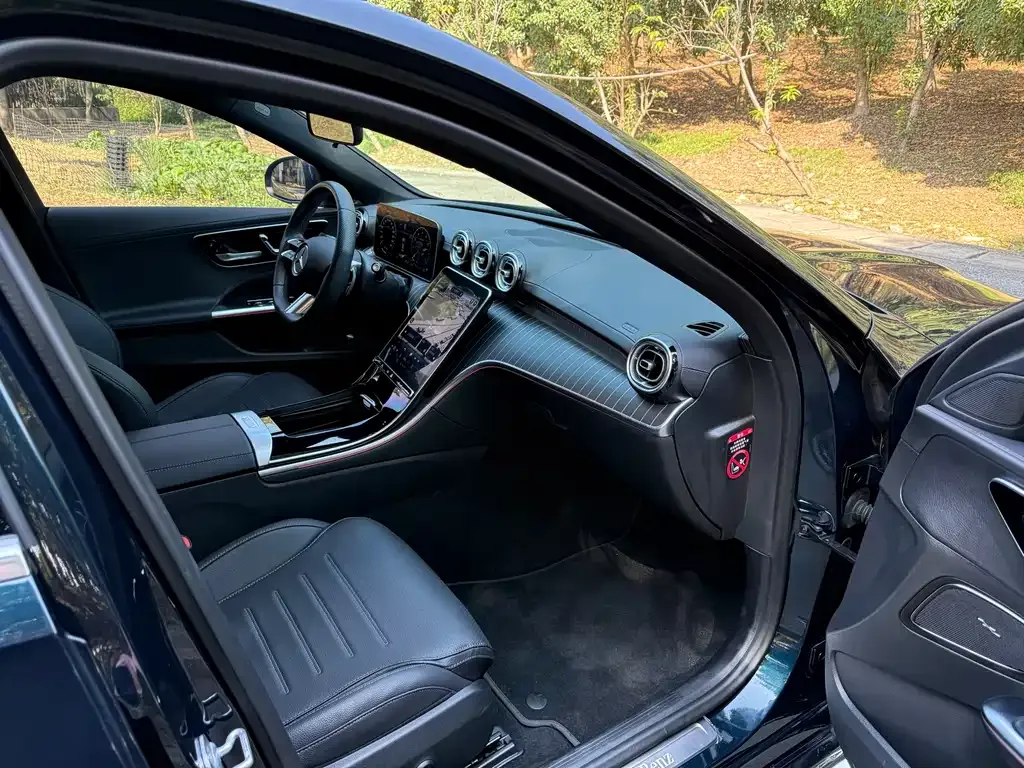 Mercedes-Benz C-Class 2024 из CN, фото 8