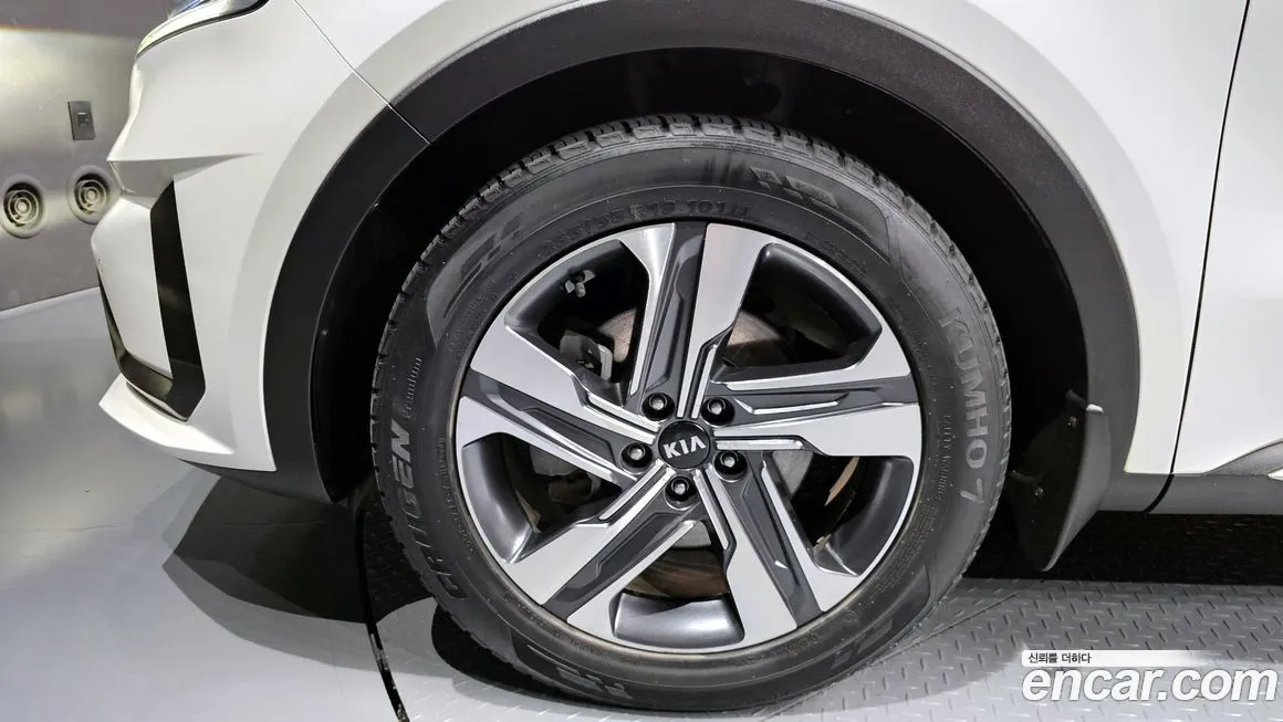 Kia Sorento — фото 5
