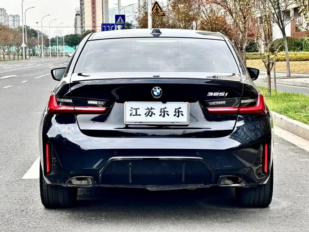 BMW 3 Series 2024 из CN, фото 6