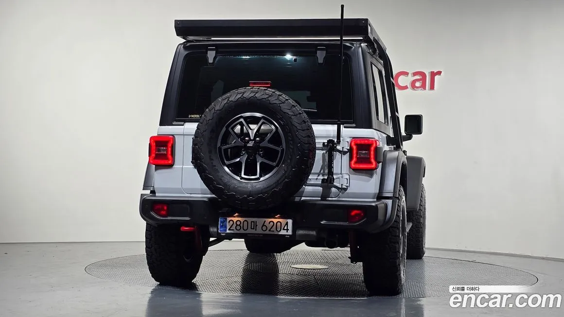 Jeep Wrangler — фото 4